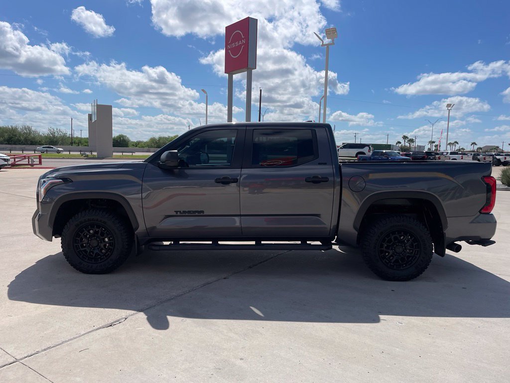 Used 2025 Toyota Tundra SR5 AWD/4WD image 4