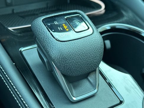 New 2026 Nissan Rogue Platinum image 26