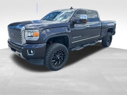 Used 2016 GMC Sierra 2500 Denali w/ Duramax Plus Package AWD/4WD image 1