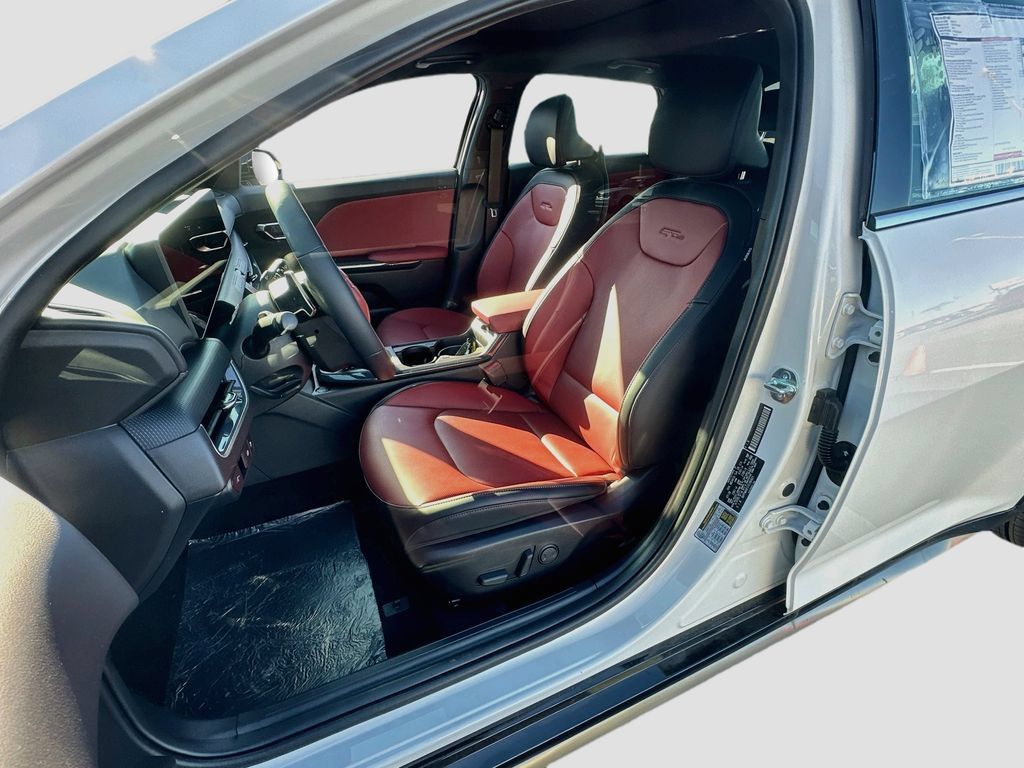 New 2026 Kia K4 GT-Line Turbo FWD image 22