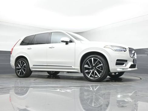 Used 2024 Volvo XC90 B6 Ultimate w/ Protection Package AWD/4WD image 10