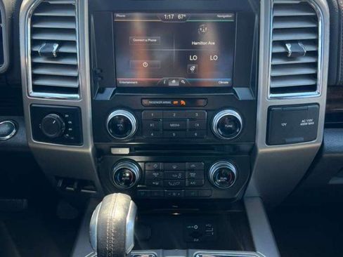 Used 2015 Ford F150 Platinum w/ Equipment Group 701A Luxury AWD/4WD image 17