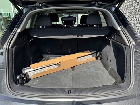 Certified 2023 Audi Q5 2.0T Prestige image 19