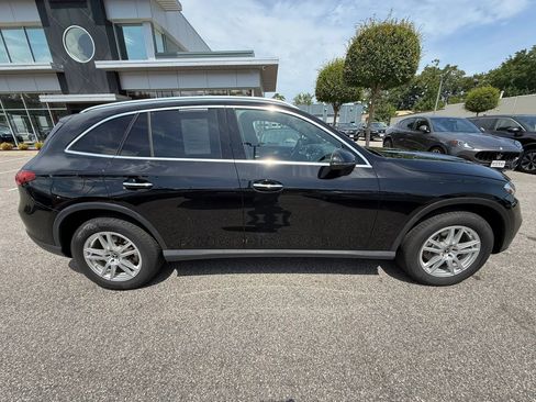 Used 2023 Mercedes-Benz GLC 300 4MATIC image 8