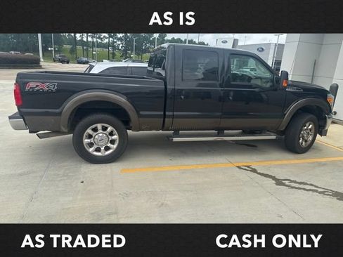 Used 2015 Ford F250 Lariat w/ Lariat Interior Package AWD/4WD image 5