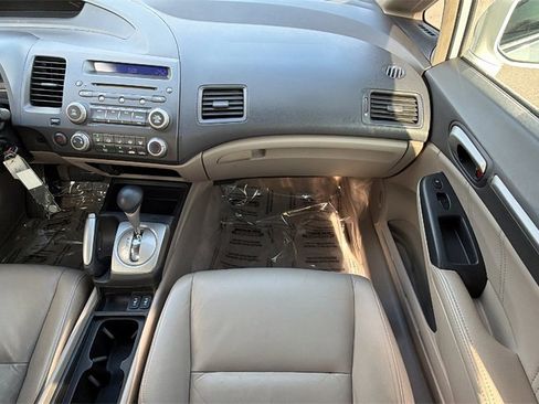 Used 2011 Honda Civic EX-L image 42