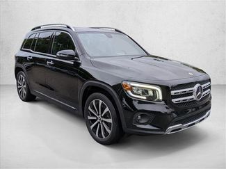 Used 2023 Mercedes-Benz GLB 250 video 2