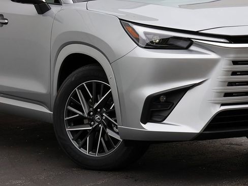 New 2026 Lexus TX 350 AWD image 3