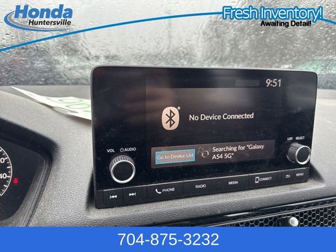 Used 2023 Honda Civic Sport image 25