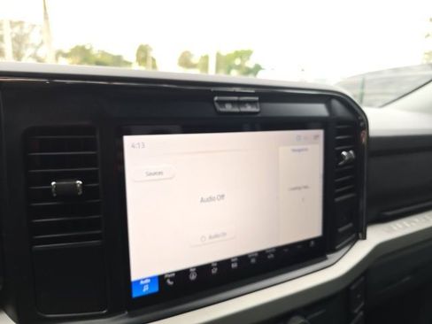 Used 2025 Ford F250 XLT w/ Black Appearance Package image 8