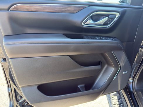 Certified 2023 Chevrolet Suburban Z71 image 12