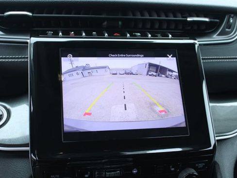 Used 2023 Jeep Grand Cherokee L Laredo w/ Luxury Tech Group I RWD image 30