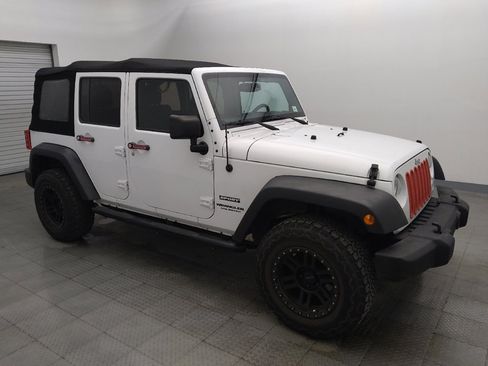 Used 2017 Jeep Wrangler Unlimited Sport w/ Quick Order Package 24S AWD/4WD image 11
