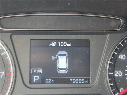 Used 2019 Kia Sorento FWD w/ LX Convenience Package image 16