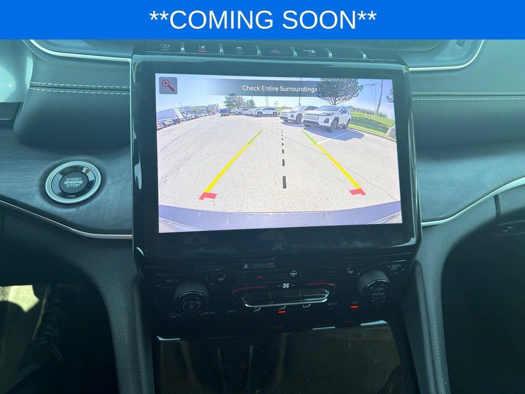 Used 2022 Jeep Grand Cherokee L Limited w/ Trailer Tow Group (B) AWD/4WD image 15