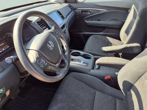 Used 2023 Honda Ridgeline Sport image 16