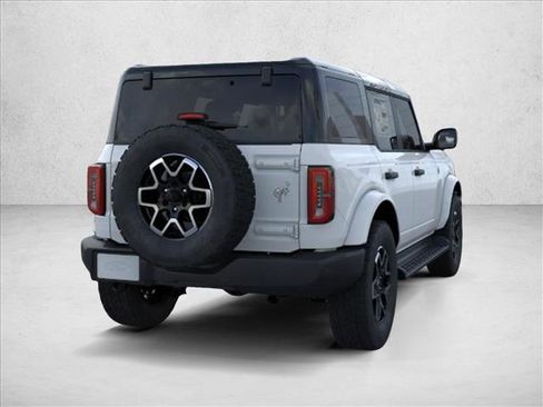 New 2026 Ford Bronco Outer Banks AWD/4WD image 8