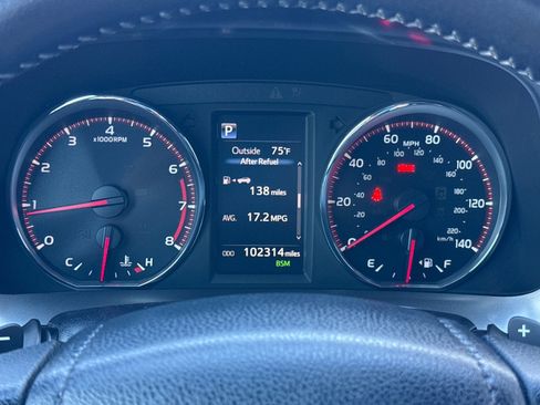 Used 2016 Toyota RAV4 SE image 24