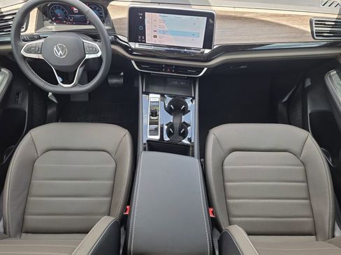 New 2026 Volkswagen Atlas SEL image 18