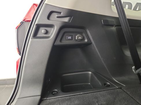 Used 2025 Honda Pilot Elite image 38