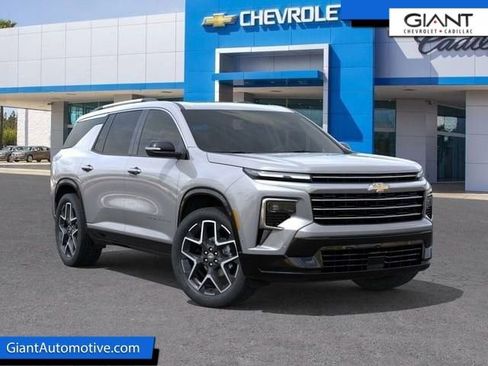 New 2026 Chevrolet Traverse High Country FWD image 1