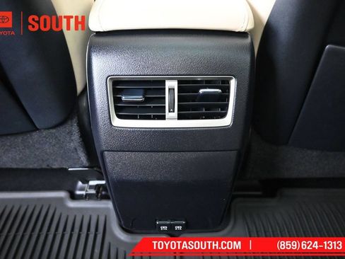 Used 2022 Lexus RX 350 AWD w/ Luxury Package image 29