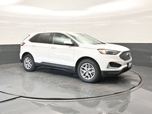 Certified 2024 Ford Edge SEL AWD/4WD image 11
