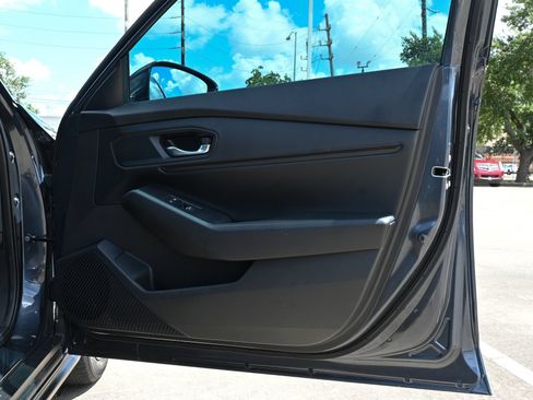 Used 2023 Honda Accord EX image 26