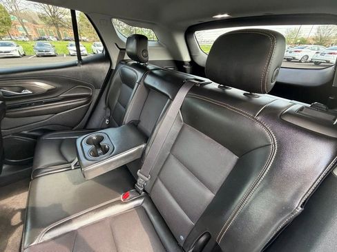 Used 2020 GMC Terrain SLT w/ Preferred Package image 8