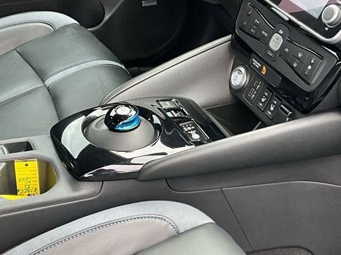 Certified 2022 Nissan Leaf SL Plus image 22