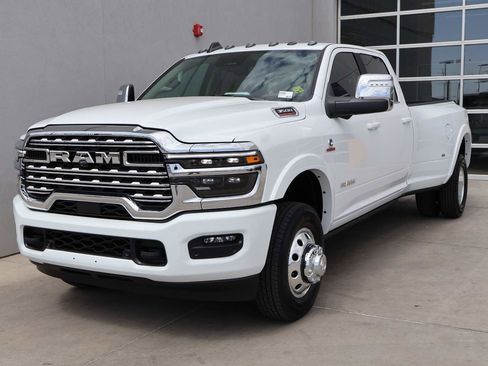 New 2025 RAM 3500 Longhorn image 1