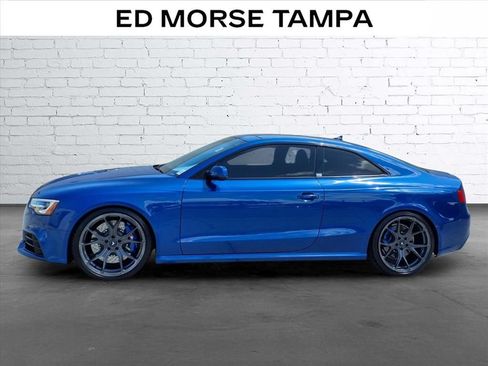 Used 2015 Audi RS 5 Coupe w/ Black Optic Plus Package AWD/4WD image 2