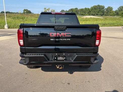 Used 2024 GMC Sierra 1500 Pro w/ Graphite Edition AWD/4WD image 6