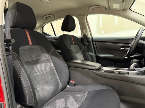 Used 2023 Nissan Sentra SR w/ Electronics Package image 29