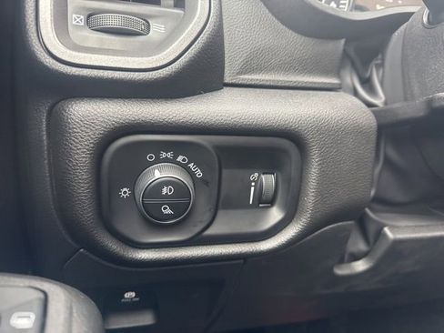 New 2025 RAM 1500 Classic Warlock AWD/4WD image 19