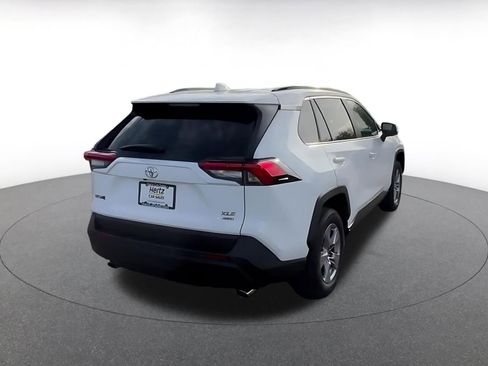 Used 2025 Toyota RAV4 XLE image 15