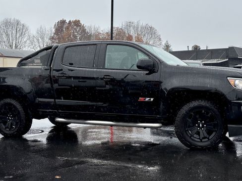 Used 2018 Chevrolet Colorado Z71 image 5