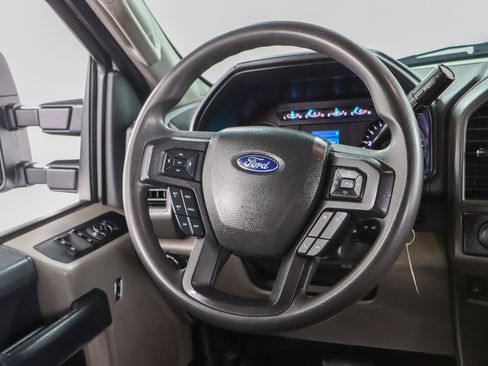 Used 2022 Ford F250 XL w/ Power Equipment Group AWD/4WD image 13