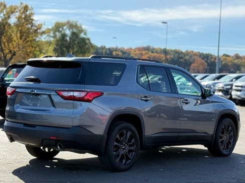 Used 2021 Chevrolet Traverse RS image 47