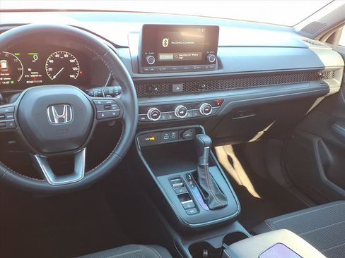Used 2025 Honda CR-V Sport image 5