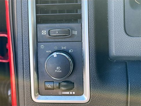 Used 2017 RAM 1500 Big Horn image 11