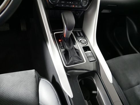 Used 2024 Mitsubishi Eclipse Cross SE AWD/4WD image 24