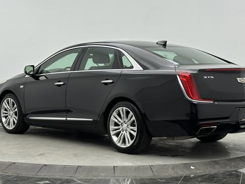 Used 2019 Cadillac XTS Luxury image 5