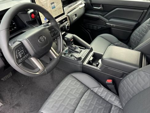 New 2026 Toyota Tacoma TRD Off-Road AWD/4WD image 9