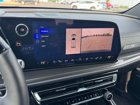 Used 2026 Chevrolet Traverse High Country w/ LPO, Floor Liner Package AWD/4WD image 16