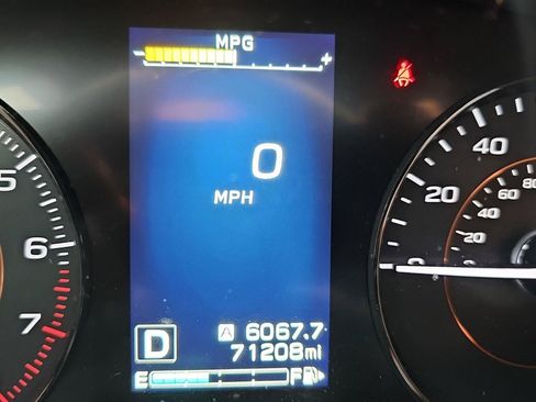 Used 2019 Subaru Crosstrek 2.0i Premium w/ Eyesight System AWD/4WD image 11