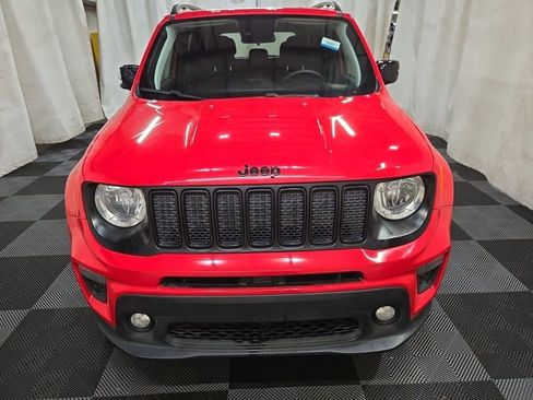 Used 2023 Jeep Renegade Altitude AWD/4WD image 2