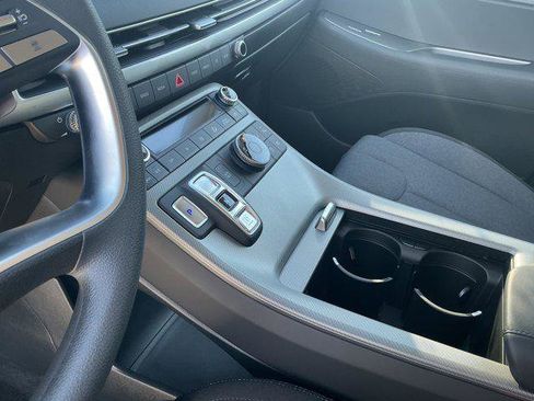 New 2025 Hyundai Palisade SE image 8