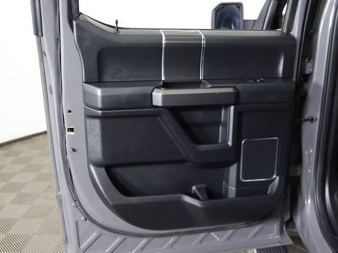 Used 2018 Ford F150 Lariat w/ Equipment Group 502A Luxury AWD/4WD image 29
