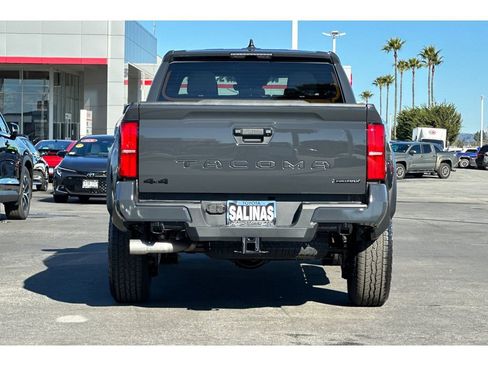 New 2026 Toyota Tacoma TRD Off-Road AWD/4WD image 5
